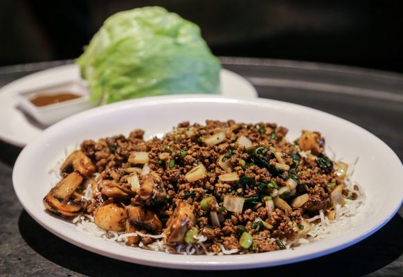 HakkaChow - Asian Eats by null