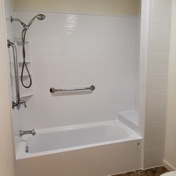 Bath Fitter - Master bath after with partial wall and bench inside. - Kitchen & Bath Near Me - Sacramento, California