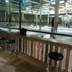 Fowling Warehouse - Lanes of fun