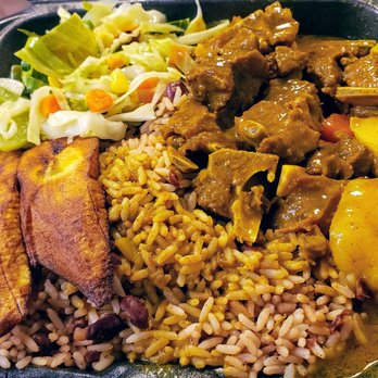 Golden Krust Caribbean Restaurant - Curried Goat large meal - pretty good - Caribbean Near Me - Union, New Jersey