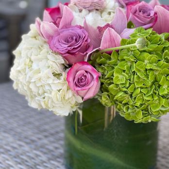 Paradise Flowers & Design - Florists Near Me - Canoga Park, California Paradise Flowers & Design - Florists Near Me - Canoga Park, California