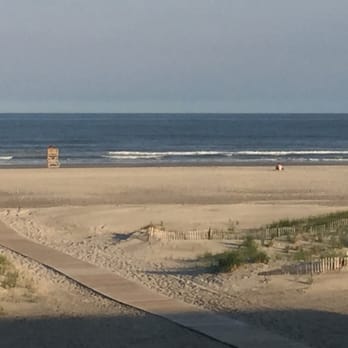 Paradise Ocean Resort - View from the sun deck - Resorts Near Me - Wildwood Crest, New Jersey Paradise Ocean Resort - View from the sun deck - Resorts Near Me - Wildwood Crest, New Jersey