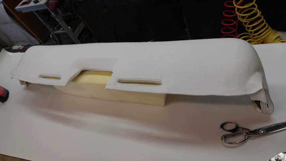 STANDARD UPHOLSTERY Updated September 2024 10 Photos 700 El