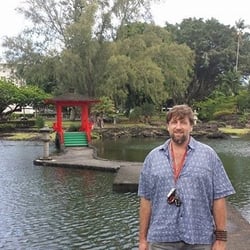 Kamaaina Custom Tours - Japanese Gardens with Robert