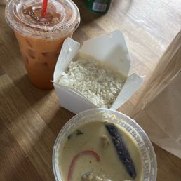 44. Green Curry and Thai Iced Tea 44. Green Curry and Thai Iced Tea
