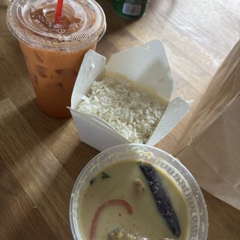 Thai PK Restaurant - 44. Green Curry and Thai Iced Tea - Thai Near Me - Portland, Oregon Thai PK Restaurant - 44. Green Curry and Thai Iced Tea - Thai Near Me - Portland, Oregon