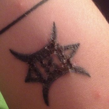Tomato Tattoo - Pimples/bumps and deep scabbing. - Tattoo Near Me - Lisle, Illinois Tomato Tattoo - Pimples/bumps and deep scabbing. - Tattoo Near Me - Lisle, Illinois