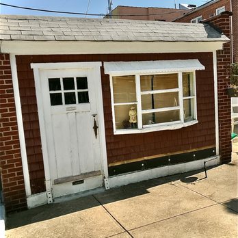 Unified Home Remodeling - Before - Windows Installation Near Me - Baldwin, New York Unified Home Remodeling - Before - Windows Installation Near Me - Baldwin, New York