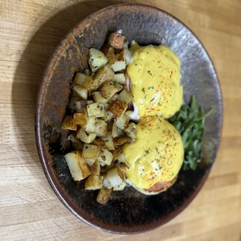 Tru North Cafe - Traditional eggs Benedict - Coffee & Tea Near Me - Livingston, Montana Tru North Cafe - Traditional eggs Benedict - Coffee & Tea Near Me - Livingston, Montana