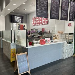 Project Banh Mi Boba - Inside