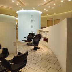 Salon S