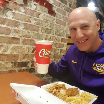 Raising Cane's Chicken Fingers - Fast Food Near Me - Kenner, Louisiana