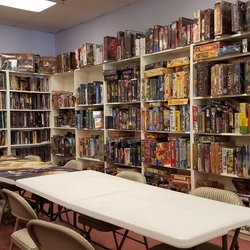Showcase Comics - Gaming items.