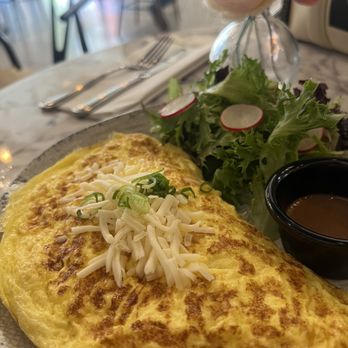 Brunch at Peony - Omelette - Breakfast & Brunch Near Me - Suwanee, Georgia