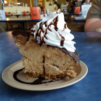Mo's Seafood & Chowder - Massive and delicious peanut butter pie! - Seafood Near Me - Cannon Beach, Oregon Mo's Seafood & Chowder - Massive and delicious peanut butter pie! - Seafood Near Me - Cannon Beach, Oregon