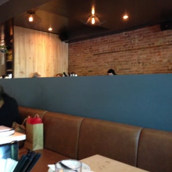 Hà - Vietnamese Near Me - Montreal, Quebec