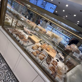 Tous Les Jours - Desserts Near Me - Quincy, Massachusetts