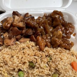 Maki of Japan - Bourbon and tangerine chicken with hibachi rice