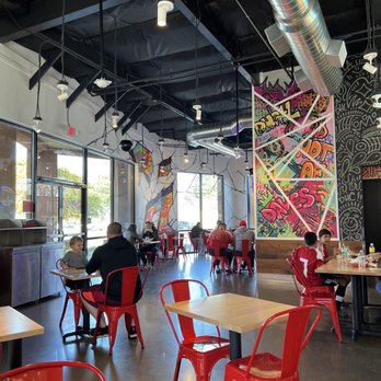 Dave's Hot Chicken - Lots of seating - Chicken Shop Near Me - Sunnyvale, California Dave's Hot Chicken - Lots of seating - Chicken Shop Near Me - Sunnyvale, California