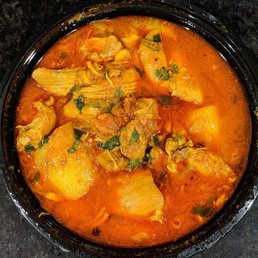 Traditional Burmese Chicken Curry