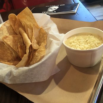 Agave & Rye - Troy - Chips and queso - New American Near Me - Troy, Ohio