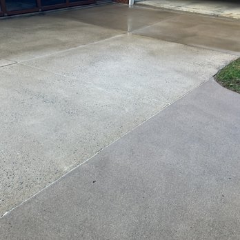 Crystal Clear Window Cleaning - Schedule a cement cleaning to bring back the beauty of your driveway , sidewalk , stoop , and more . - Window Washing Near Me Crystal Clear Window Cleaning - Schedule a cement cleaning to bring back the beauty of your driveway , sidewalk , stoop , and more . - Window Washing Near Me