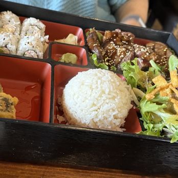 Genghix - Bento box - Sushi Bars Near Me - Castro Valley, California