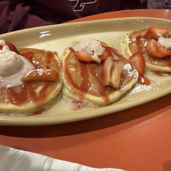 Snooze, an A.M. Eatery - Strawberry Shortcake Pancakes - Breakfast & Brunch Near Me - Webster, Texas Snooze, an A.M. Eatery - Strawberry Shortcake Pancakes - Breakfast & Brunch Near Me - Webster, Texas