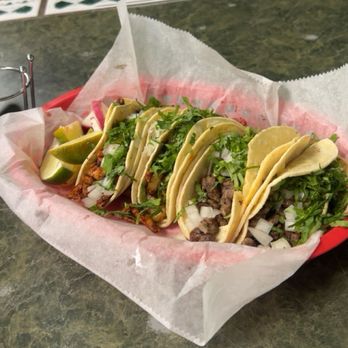 La Reyna Azteca Tacos Y Tortas - Al pastor & carne asada tacos - Tacos Near Me - Aurora, Colorado La Reyna Azteca Tacos Y Tortas - Al pastor & carne asada tacos - Tacos Near Me - Aurora, Colorado