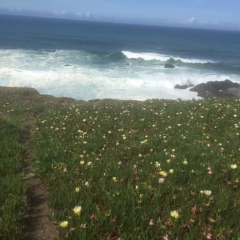 Fort Ross Lodge - Bluff behind the lodges - about a 5 minute walk if that - Hotels Near Me - Jenner, California Fort Ross Lodge - Bluff behind the lodges - about a 5 minute walk if that - Hotels Near Me - Jenner, California