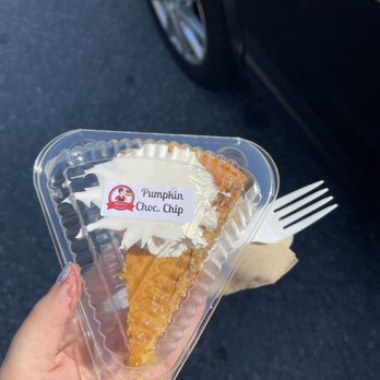 Momo's Cheesecakes - Cheesecake slice - Desserts Near Me - Ellsworth, Maine Momo's Cheesecakes - Cheesecake slice - Desserts Near Me - Ellsworth, Maine