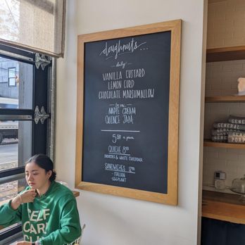 General Porpoise - 11/23/22 - Donuts Near Me - Seattle, Washington