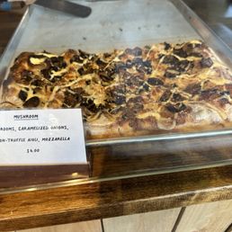 Mushroom Pizza