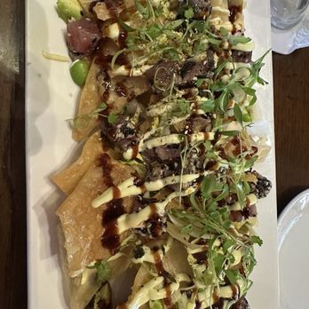 Confisco Grille & Backwater Bar - Ahi tuna nachos - Bars Near Me - Orlando, Florida Confisco Grille & Backwater Bar - Ahi tuna nachos - Bars Near Me - Orlando, Florida