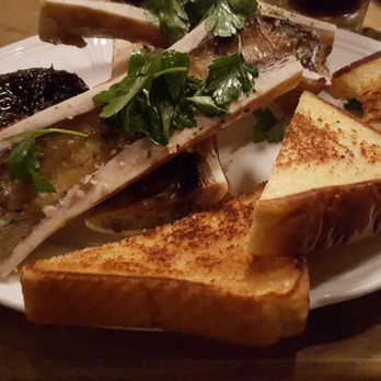 Au Cheval - Bone marrow - Bars Near Me - Chicago, Illinois Au Cheval - Bone marrow - Bars Near Me - Chicago, Illinois