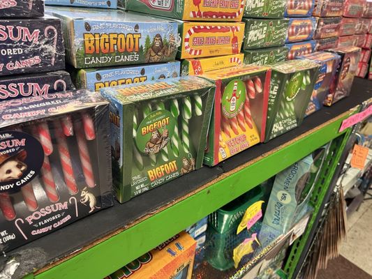 Archie McPhee by null