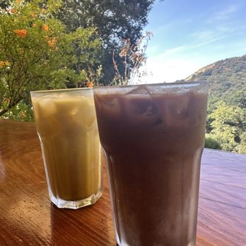 Cafe on 27 - Turmeric latte & Moroccan mocha latte - Breakfast & Brunch Near Me - Topanga, California Cafe on 27 - Turmeric latte & Moroccan mocha latte - Breakfast & Brunch Near Me - Topanga, California
