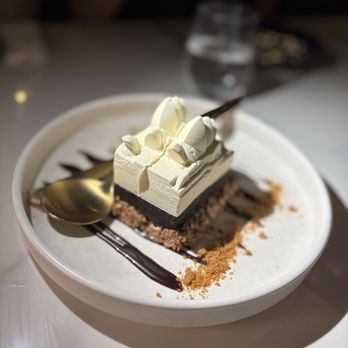 Luna Lu - Luna's Opera House  Inspired by the Opera House, Luna Lu's signature dessert to share. - Asian Fusion Near Me - The Rocks, NSW