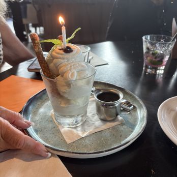 Pinstripes - Bday sundae - Bowling Near Me - San Mateo, California