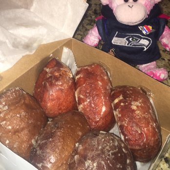 Kamehameha Bakery - GMonkey do: Poi Glazed, Orange Donut - Bakeries Near Me - Honolulu, Hawaii