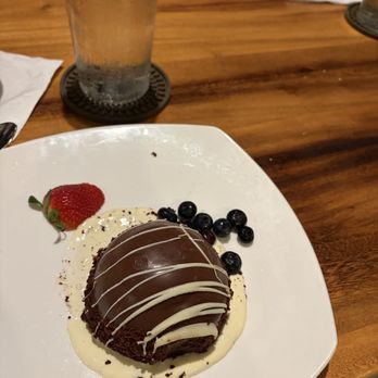 The Plantation House - Chocolate bomb - Hawaiian Near Me - Lahaina, Hawaii The Plantation House - Chocolate bomb - Hawaiian Near Me - Lahaina, Hawaii