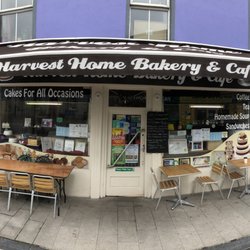 Harvest Home Bakery & Cafe - Harvest Home Bakery & Café's store front