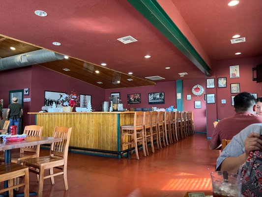 BEEVILLE DINER - CLOSED - 55 Photos & 84 Reviews - 1912 N St Mary's