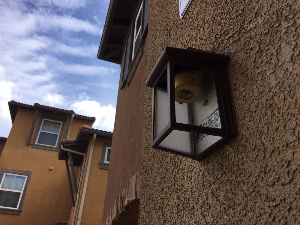 Slide of Evolution Electric & Solar