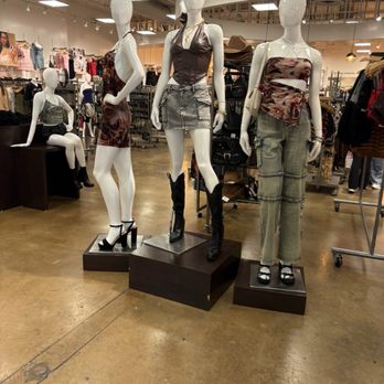 Windsor - Accessories Near Me - Chicago Ridge, Illinois