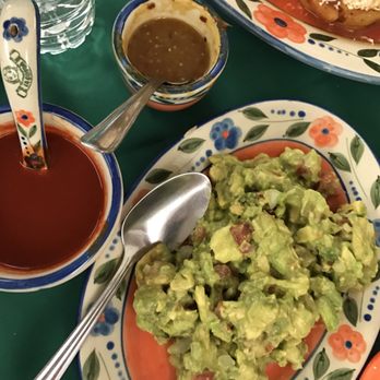 La Gorda - Guacamole con totopos - Mexican Near Me - Guadalajara, JAL La Gorda - Guacamole con totopos - Mexican Near Me - Guadalajara, JAL