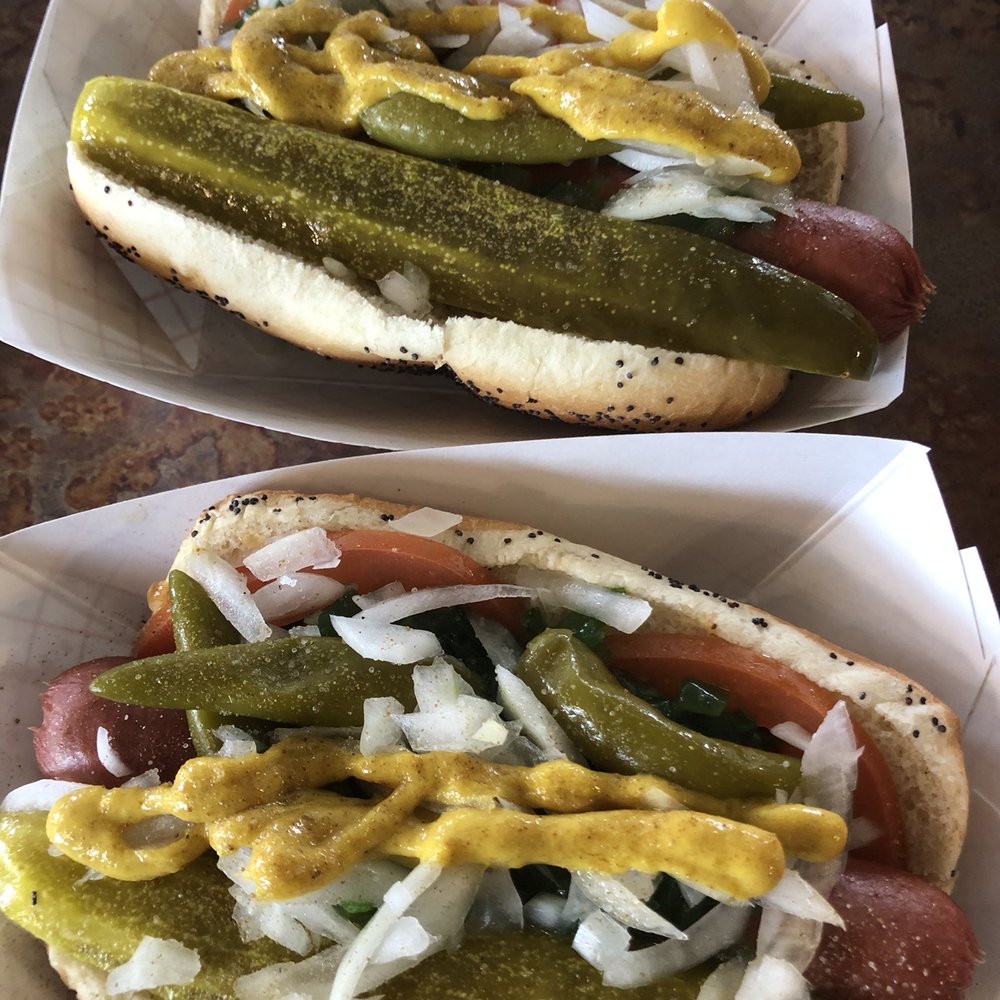 Tex's Star Grill - Chicago Style Vienna Hot Dog - Burgers Near Me - Watauga, Texas