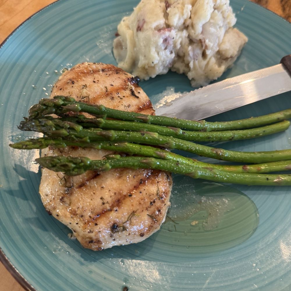 Dosan A Social Eatery - Stuffed Chicken - New American Near Me - Clovis, California Dosan A Social Eatery - Stuffed Chicken - New American Near Me - Clovis, California