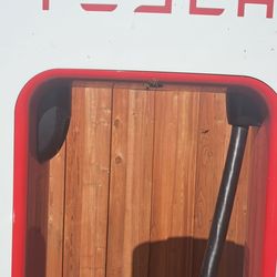 Tesla Supercharger - Look closely at the flying friends entering their new home.