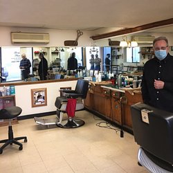 Gary's Place Exclusive Mens Hair Styling - Inside shop